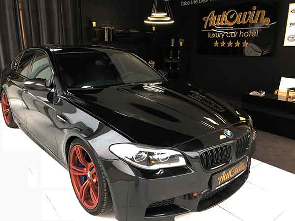 M5 F10 (2011-2016)