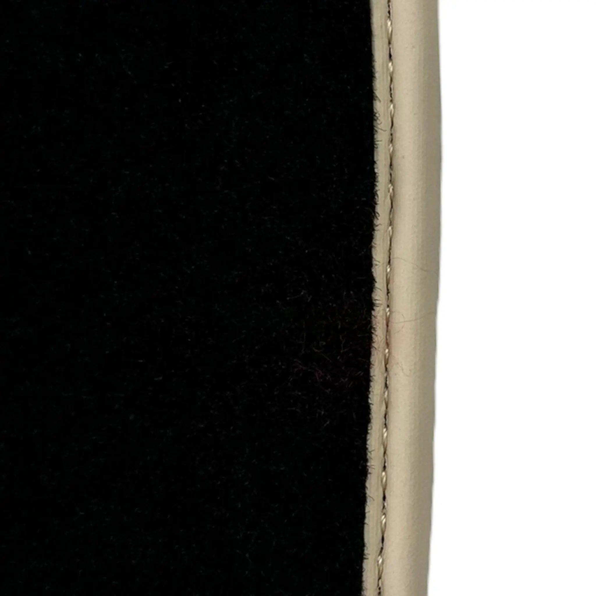 Black Floor Mats For Bentley Continental GTC Convertible (2018–2023) - AutoWin