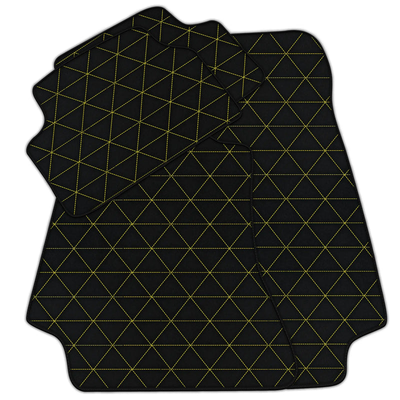 Tapis de voiture en cuir personnalisable avec motif triangle pour Mercedes Benz E-Class W124 Sedan (1985-1995)