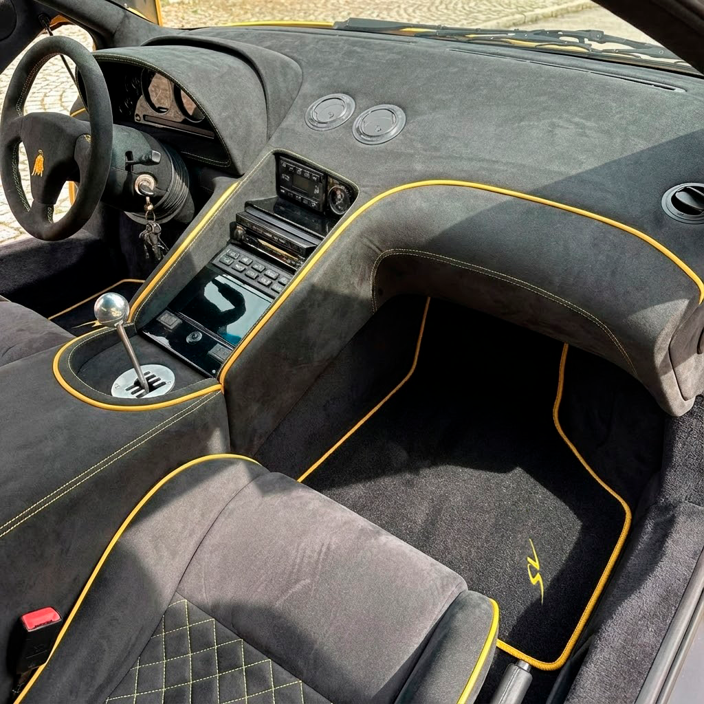 Customizable Gray Floor Mats Lamborghini Diablo 1990-2001 Alcantara Leather - AutoWin.EU
