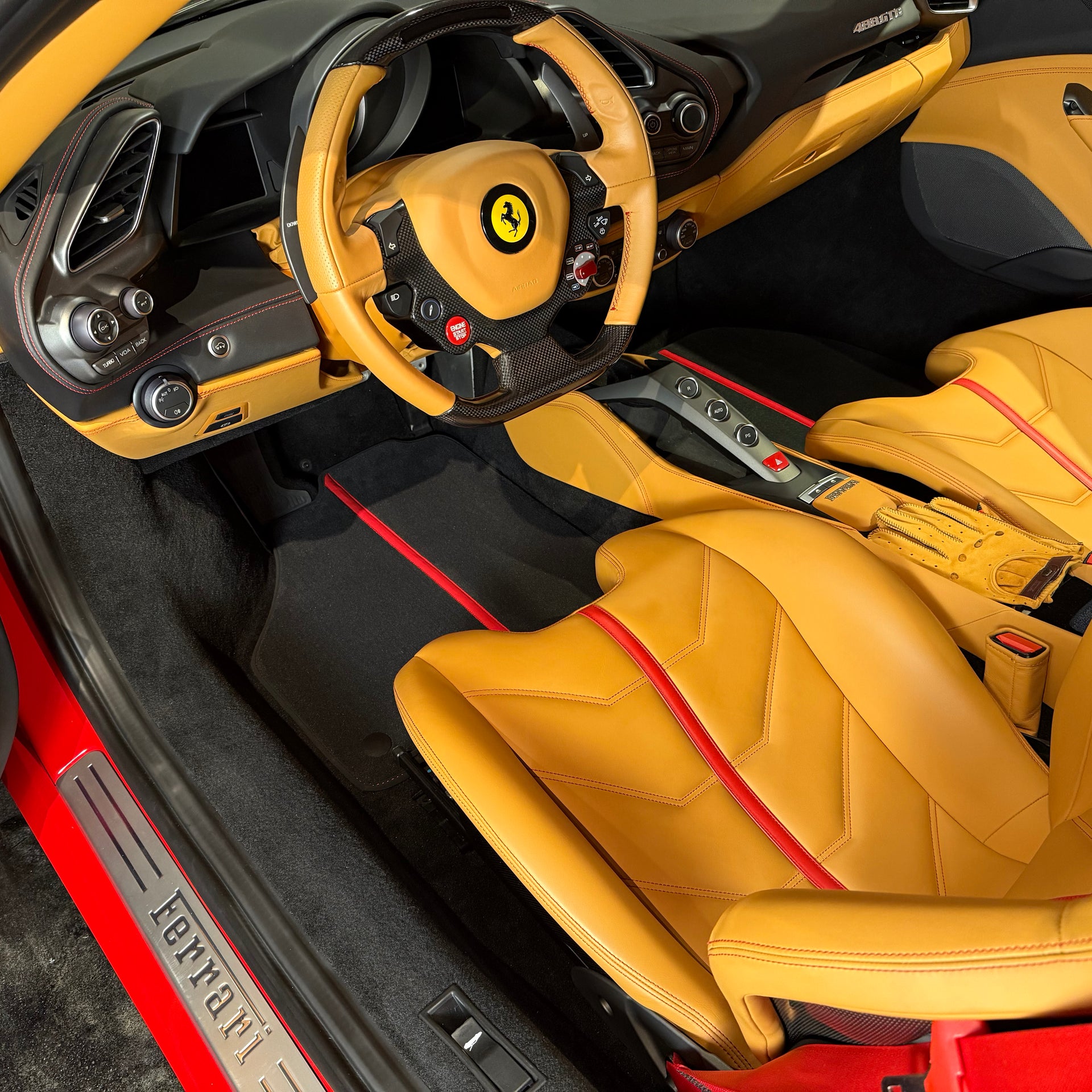 Ferrari Floor Mats - AutoWin