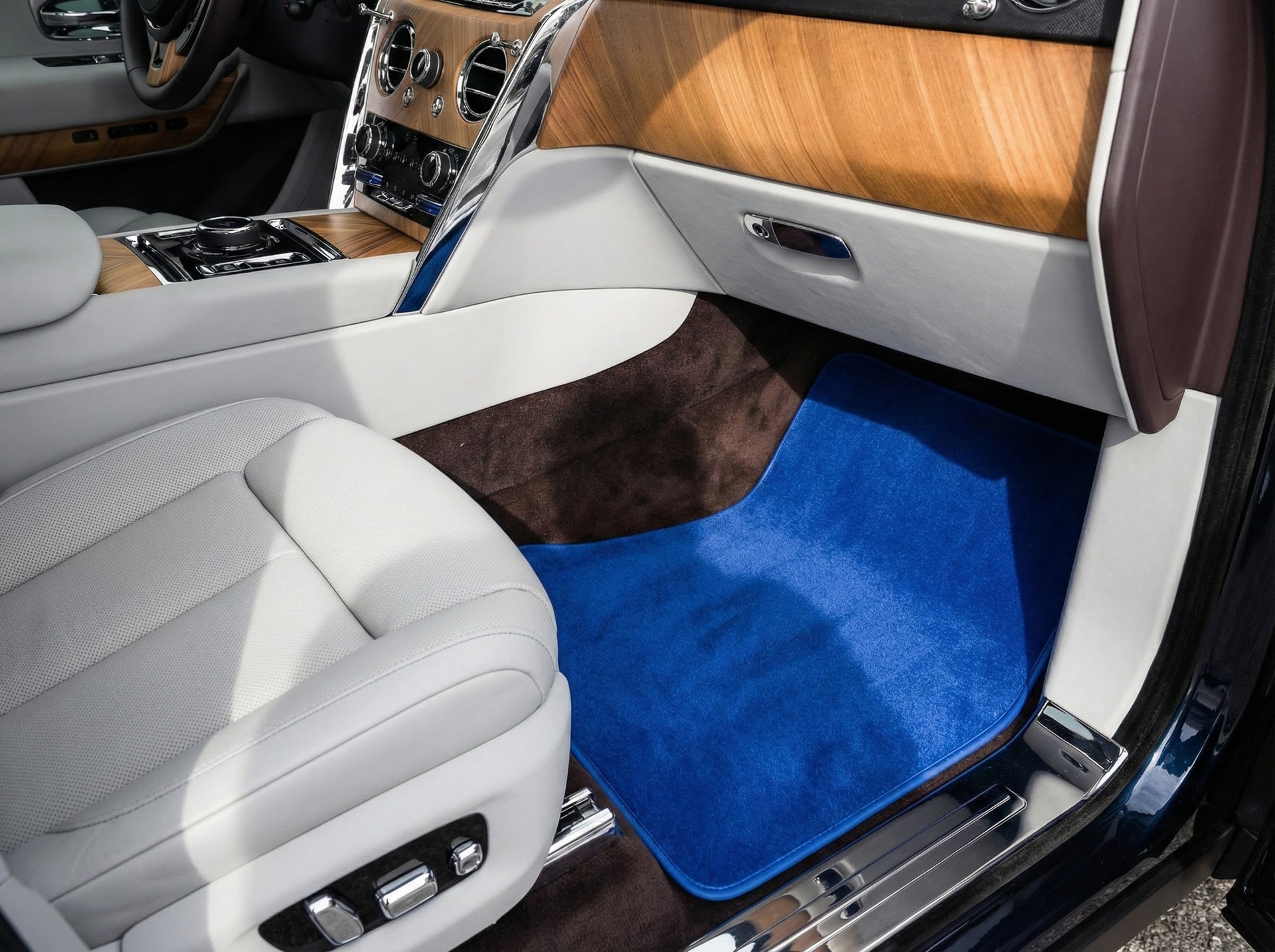 Tapis de Voiture en Peau de Mouton pour Rolls Royce Cullinan RR31 2018-2025 Design ER56 - ER56 Design