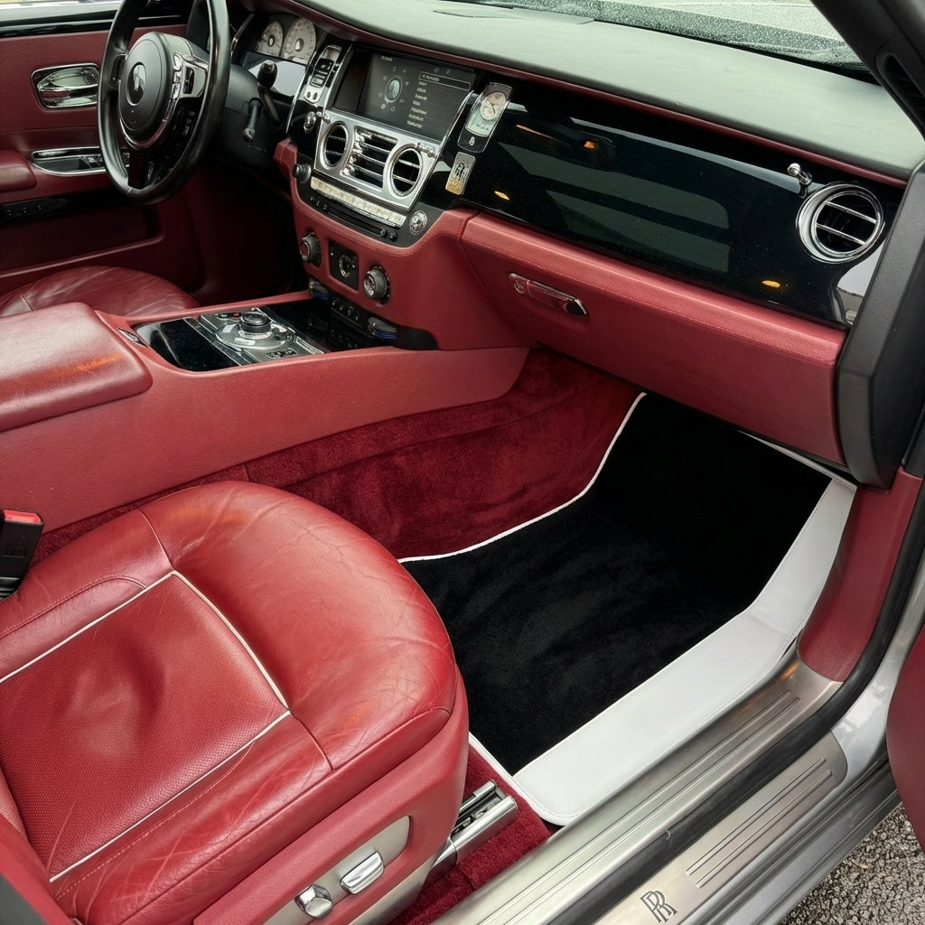 Tapis de voiture en peau de mouton véritable pour Rolls Royce Ghost Série II (2021-2024) Design ER56 - ER56 Design
