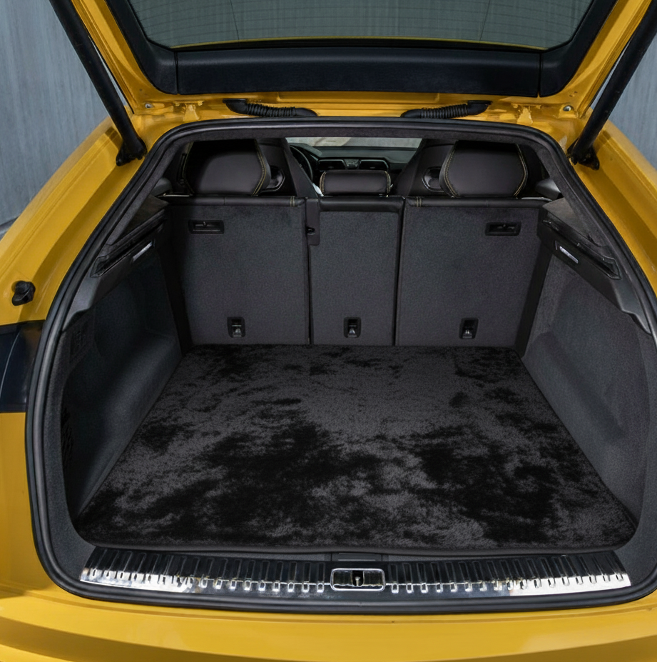 Customizable Floor Mats From Carpet with Leather for Lamborghini Urus (2018-2024) - AutoWin