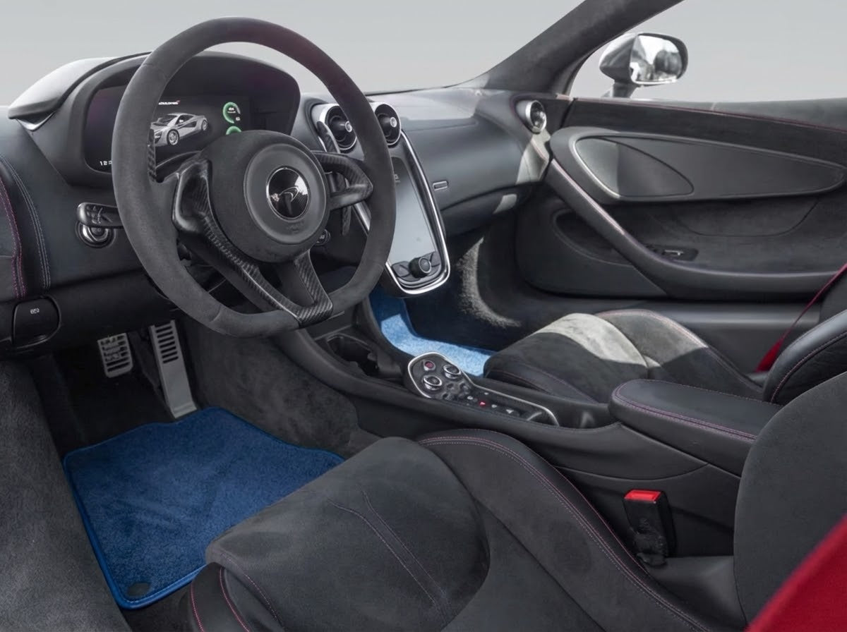 Black Floor Mats For McLaren 570S (2015-2021) With Red Leather - AutoWin