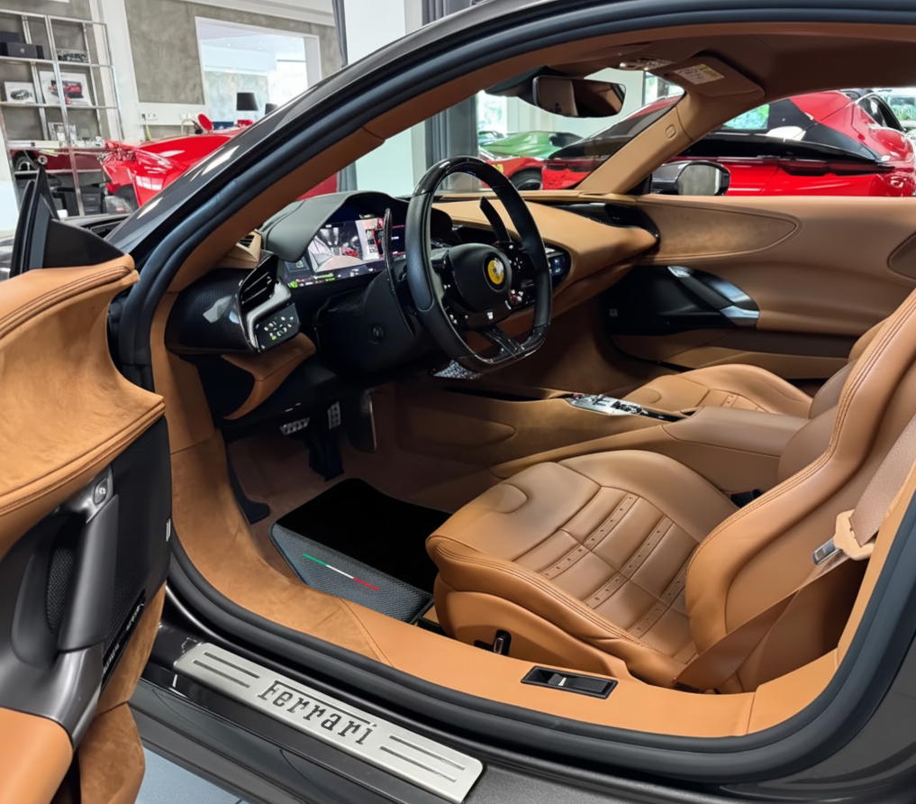 Fußmatten für Ferrari SF90 Stradale (2019-2024) aus Carbonfaser-Leder - AutoWin