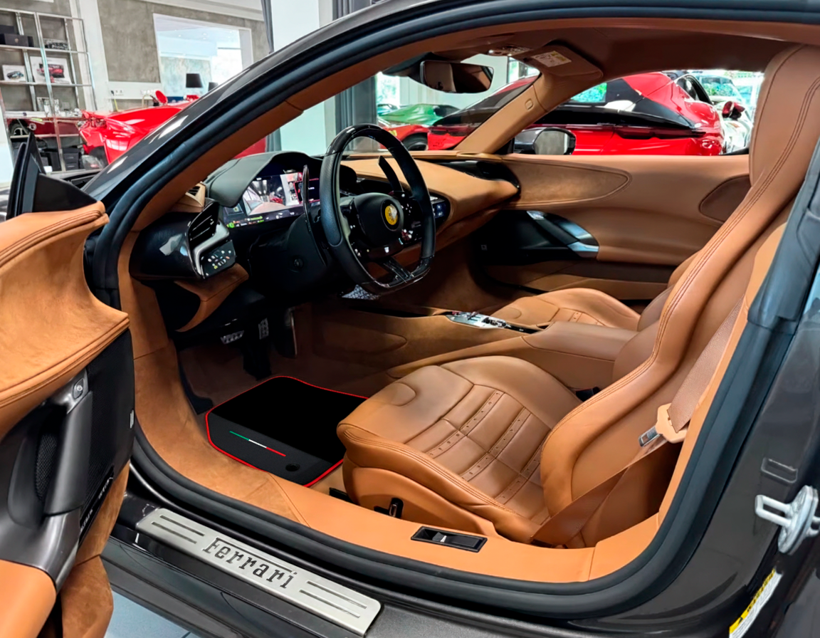 Fußmatten für Ferrari SF90 Stradale (2019-2024) aus Carbonfaser-Leder - AutoWin