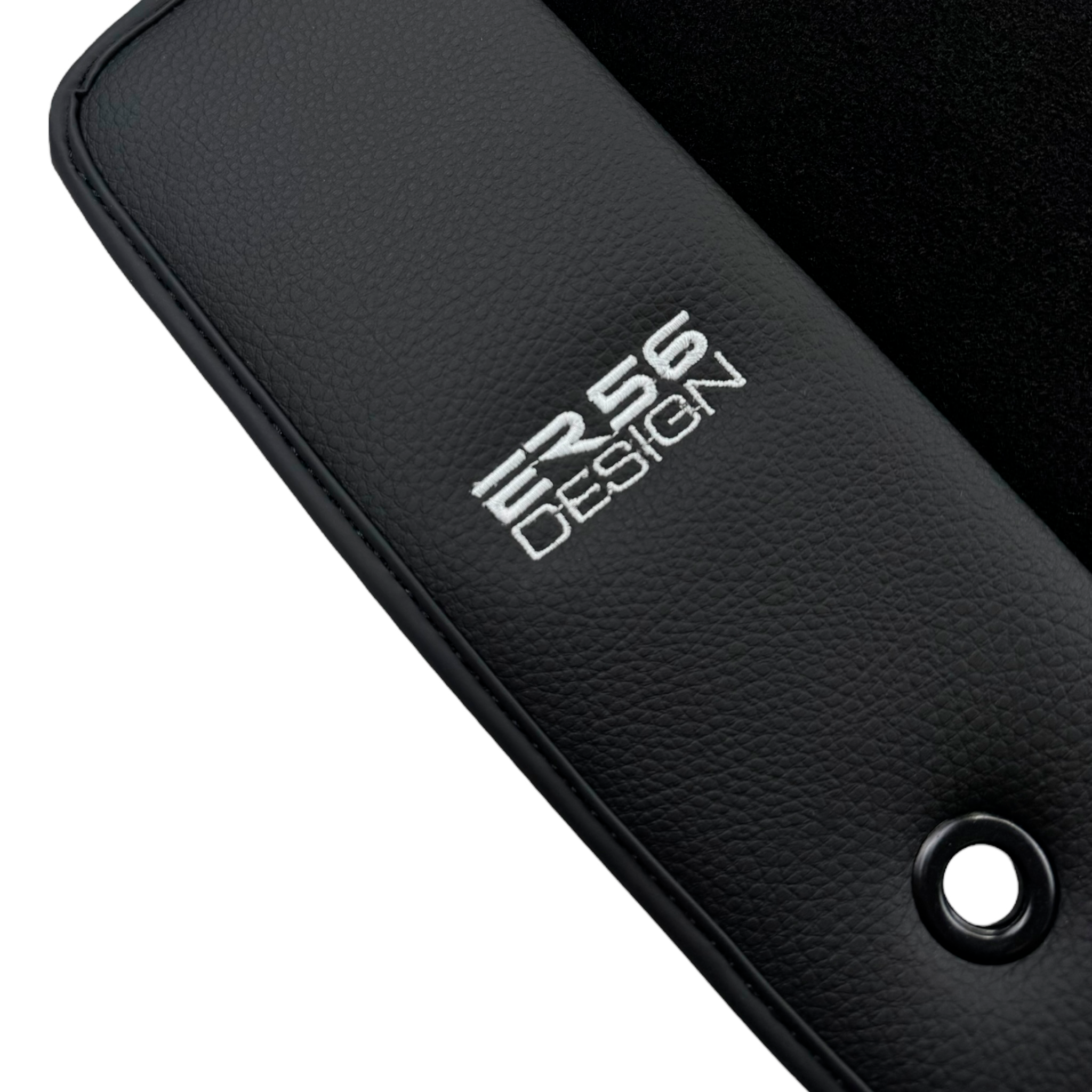 ER56 Design Black Floor Mats for Chevrolet Captiva 5-door SUV (2006-2024) with Leather