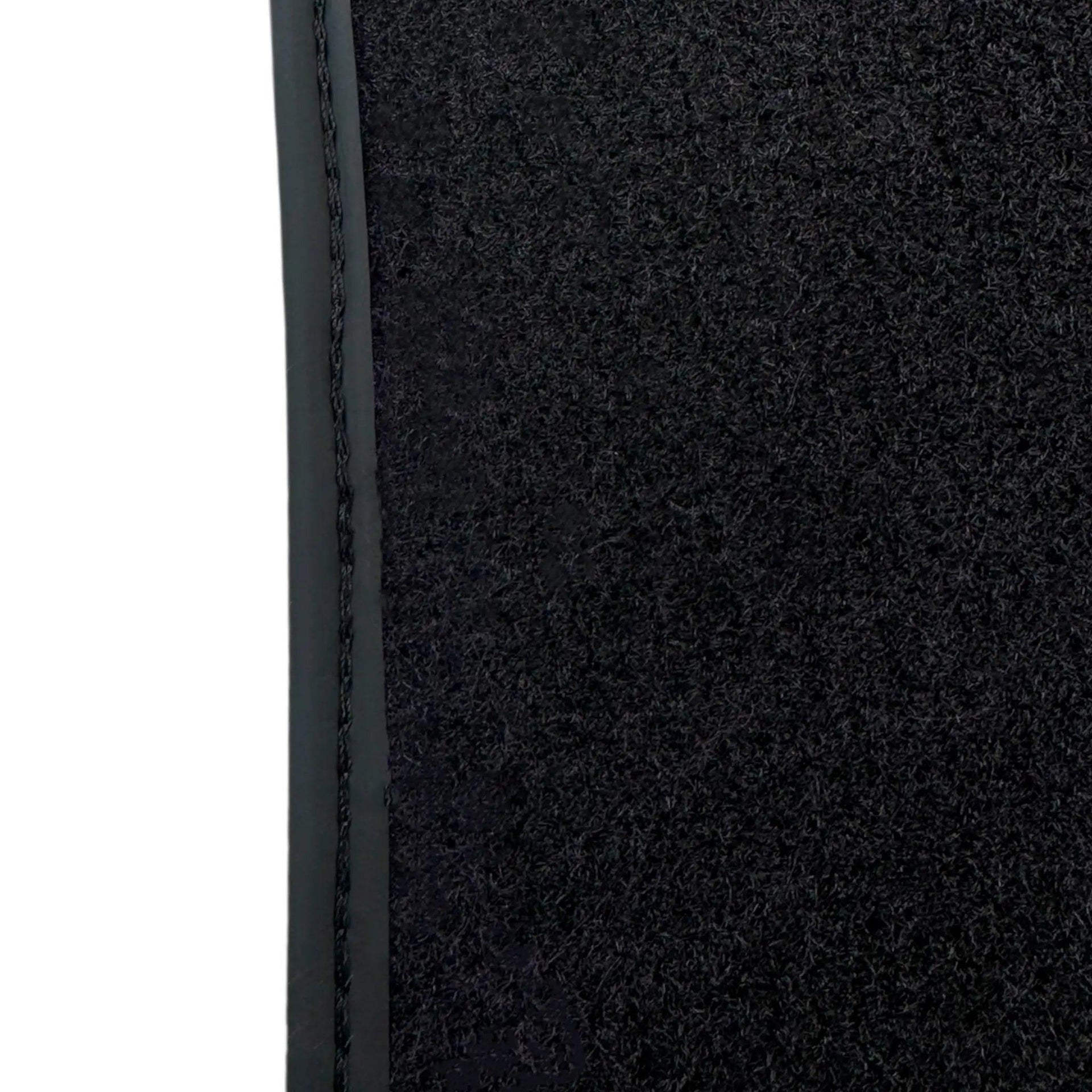 Violet Sheepskin Floor Mats for Rolls-Royce Cullinan (2018-2023) - AutoWin