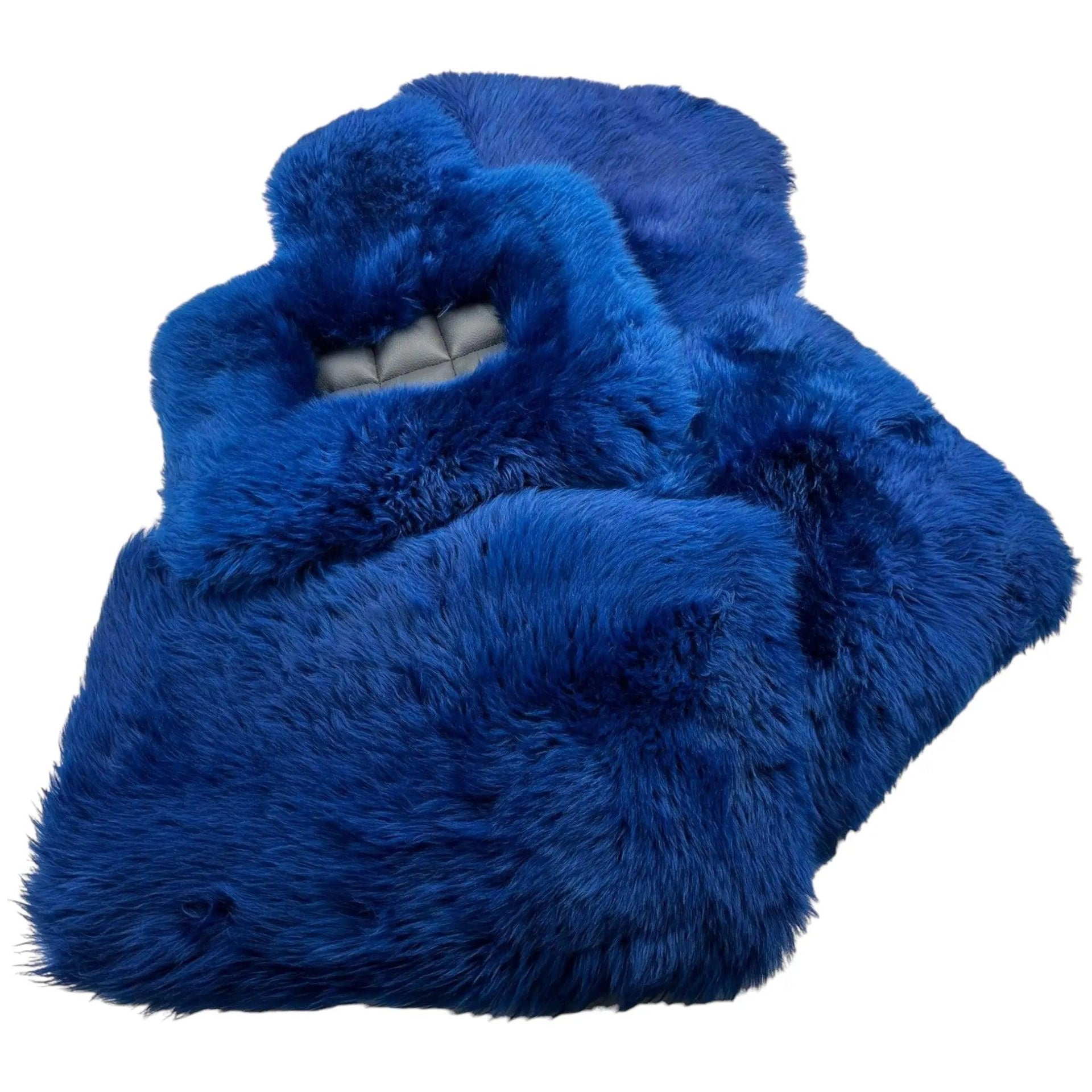 Various Colors of Sheepskin Floor Mats Tailored for the Chrysler Aspen (2007-2009) - AutoWin