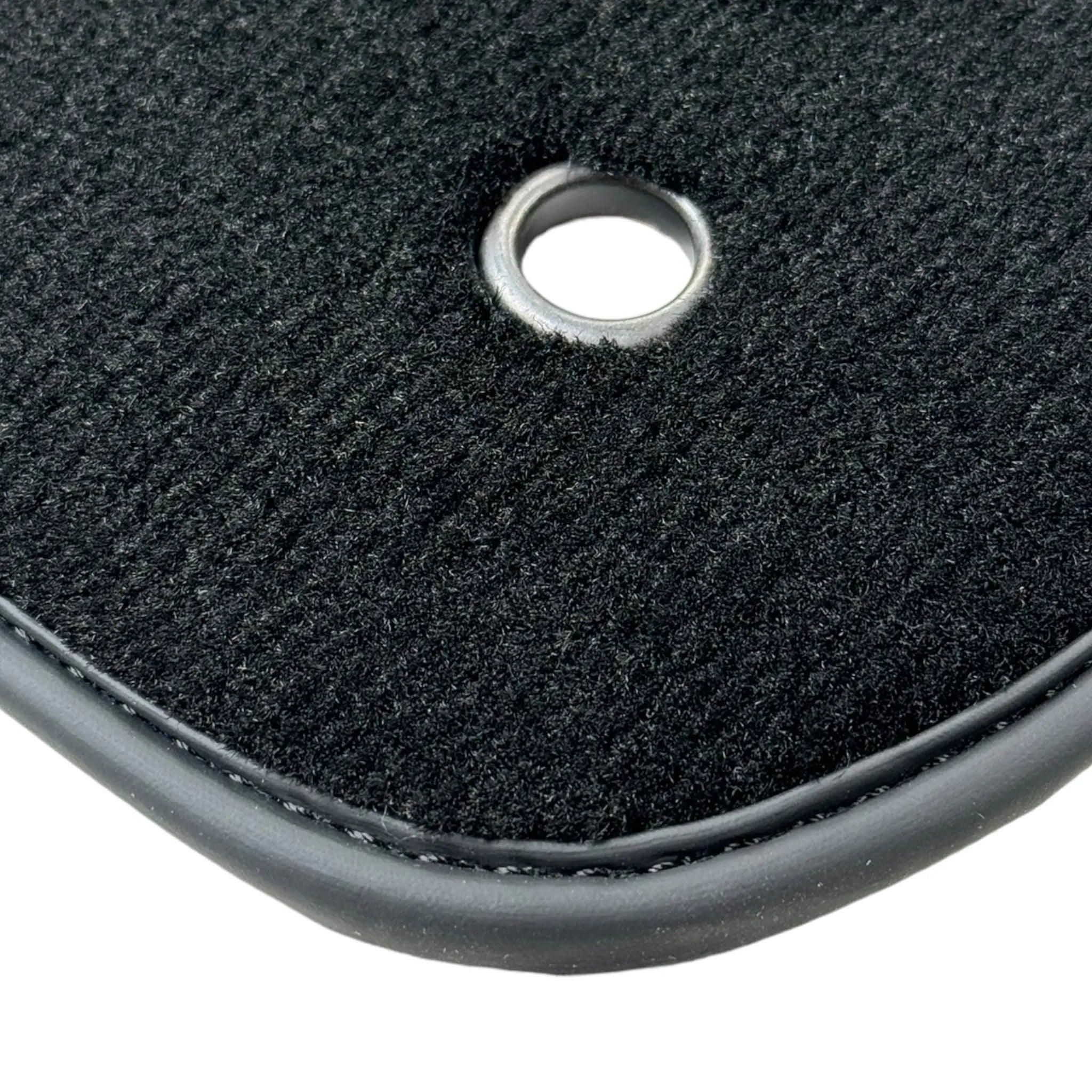 Black Floor Mats for Jeep Compass (2020-2024) Plug-in Hybrid - AutoWin