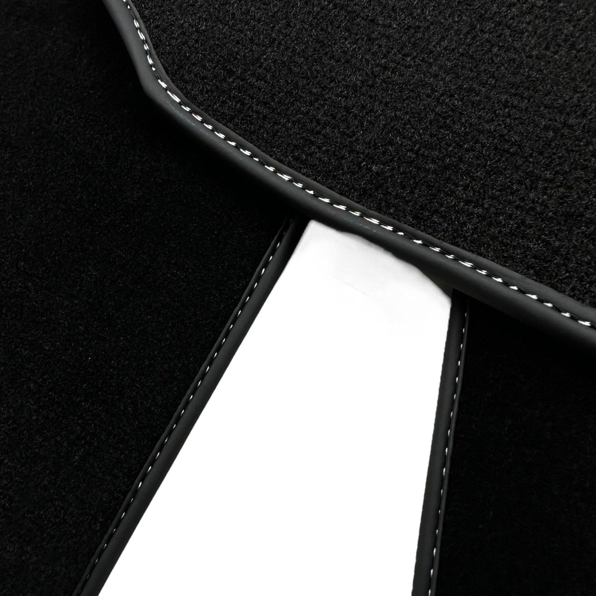 Black Floor Mats for Kia Sorento 5 Seater (2020-2024) - AutoWin