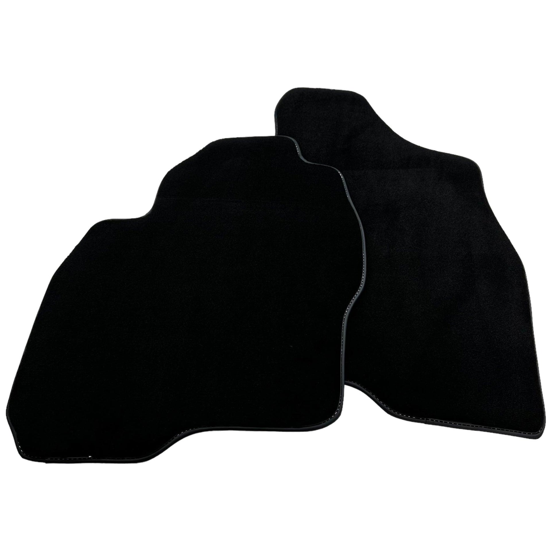 Black Floor Mats For Mitsubishi Pajero 1999-2005 - AutoWin