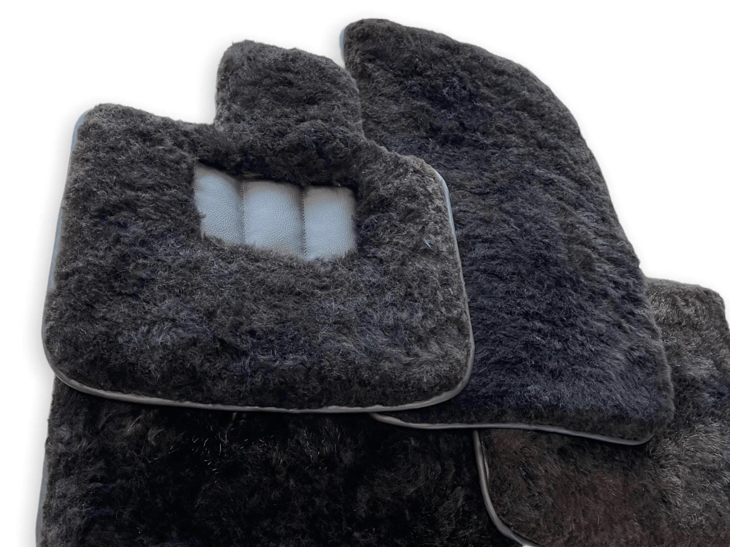Genuine Sheepskin Floor Mats Bentley Bentayga Er56 Design Brand - AutoWin
