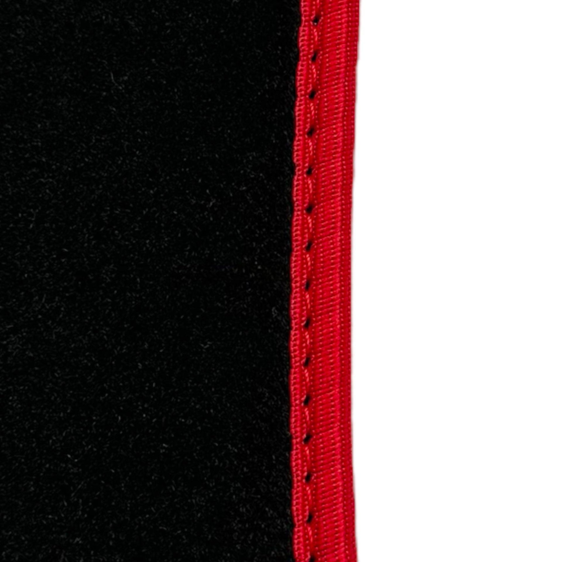 Black Floor Mats For Mercedes Benz C-Class W203 (2000-2007) ER56 Design - AutoWin