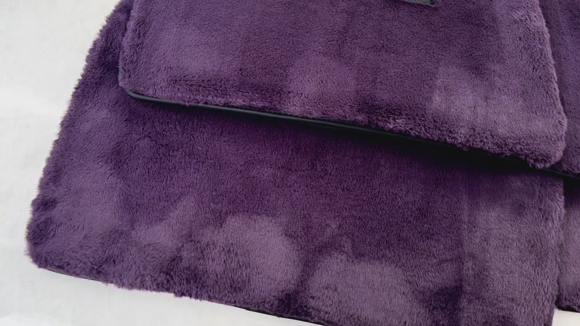 Purple Sheepskin Floor Mats for Rolls-Royce Ghost Series I (2010–2020) - AutoWin