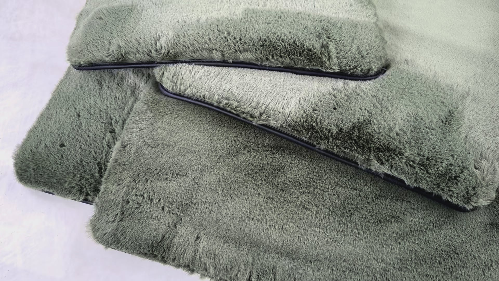 Light Green Sheepskin Floor Mats for Rolls-Royce Ghost Series I (2010–2020) - AutoWin
