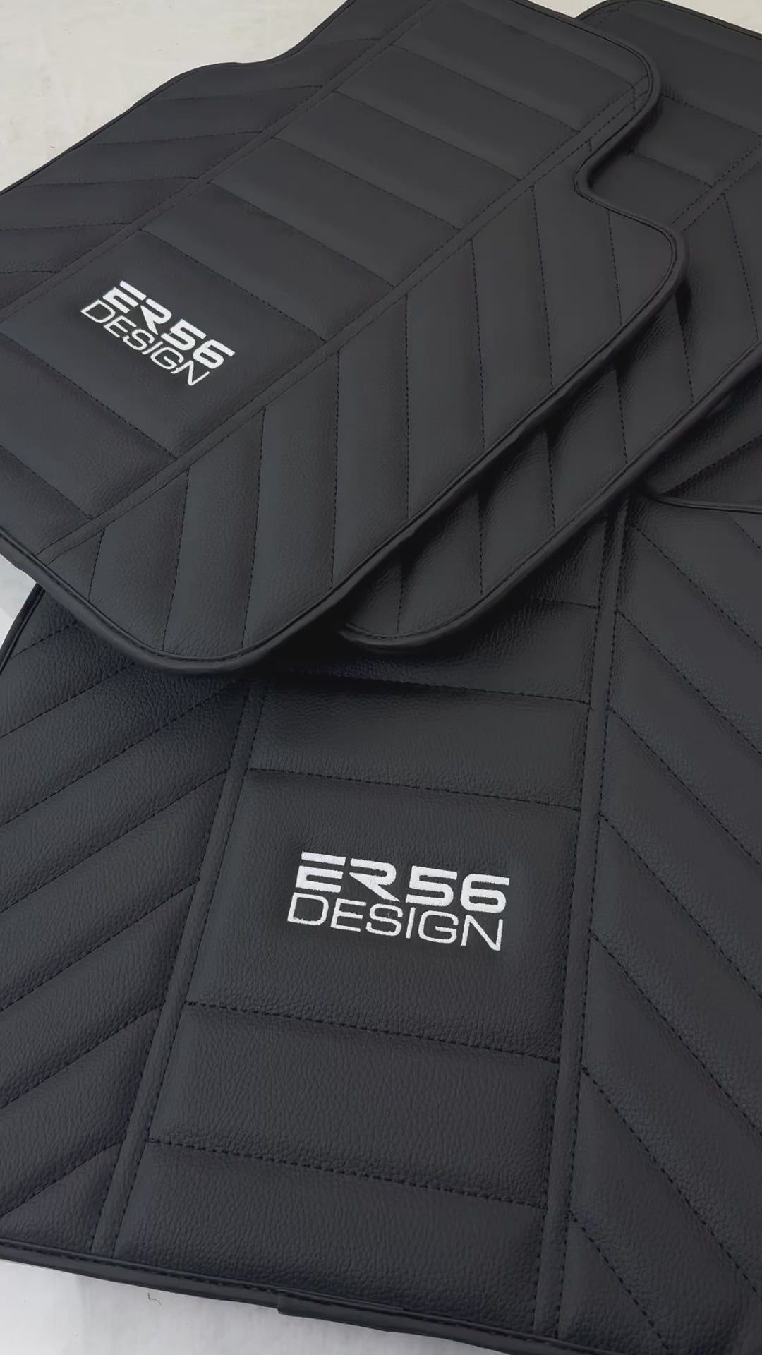 Tapis de voiture en cuir noir pour Rolls Royce Black Badge Wraith Design ER56 - AutoWin.EU