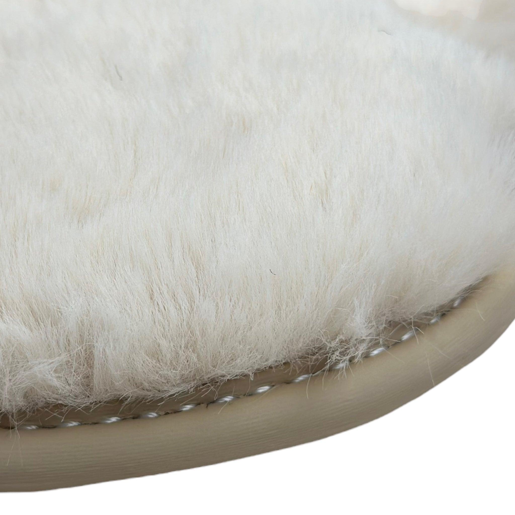 White Sheepskin Floor Mats for Bentley Continental GTC (2011-2018) ER56 Design - AutoWin