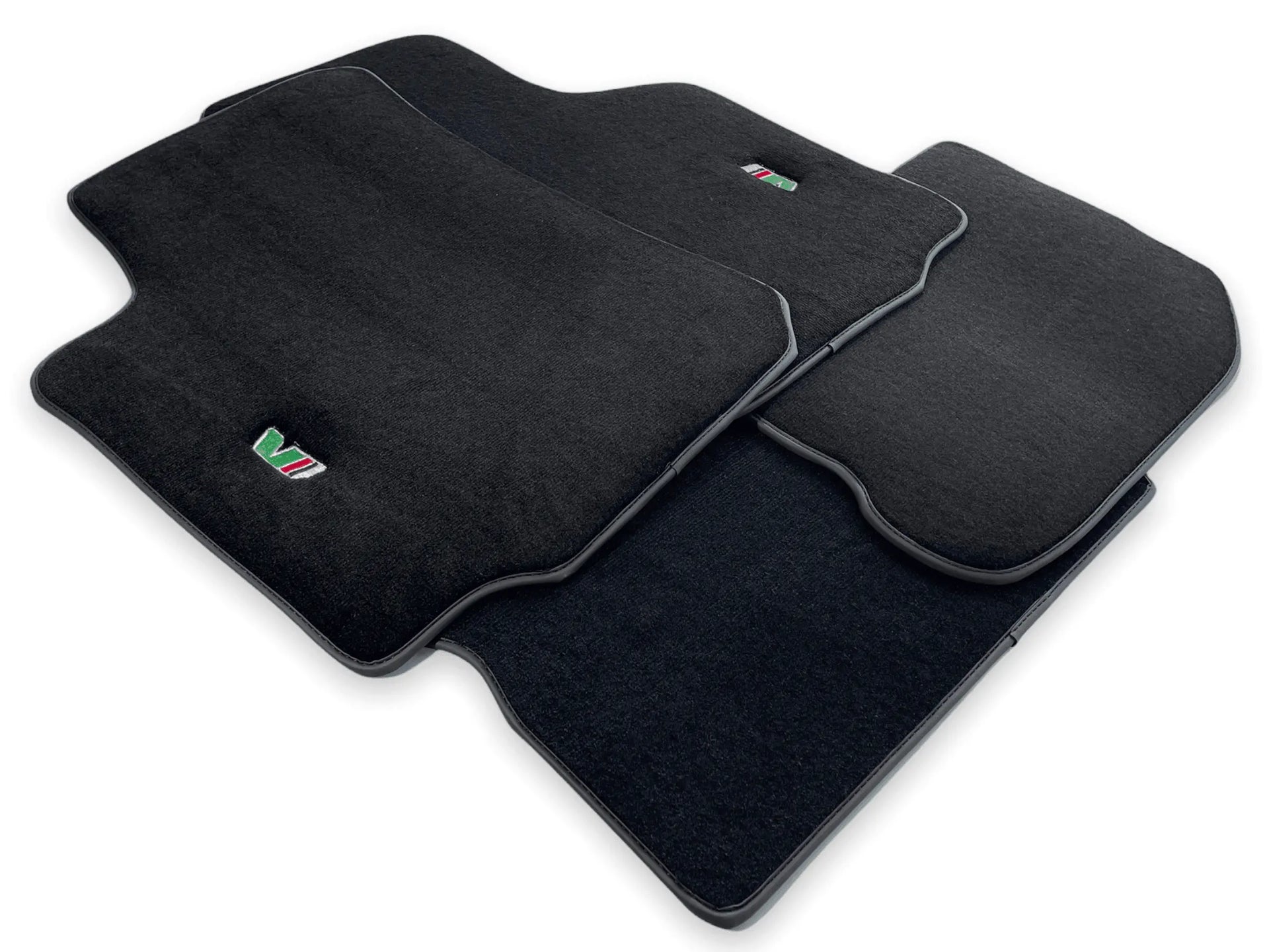 Floor Mats For Skoda Superb I 2001-2008 - AutoWin