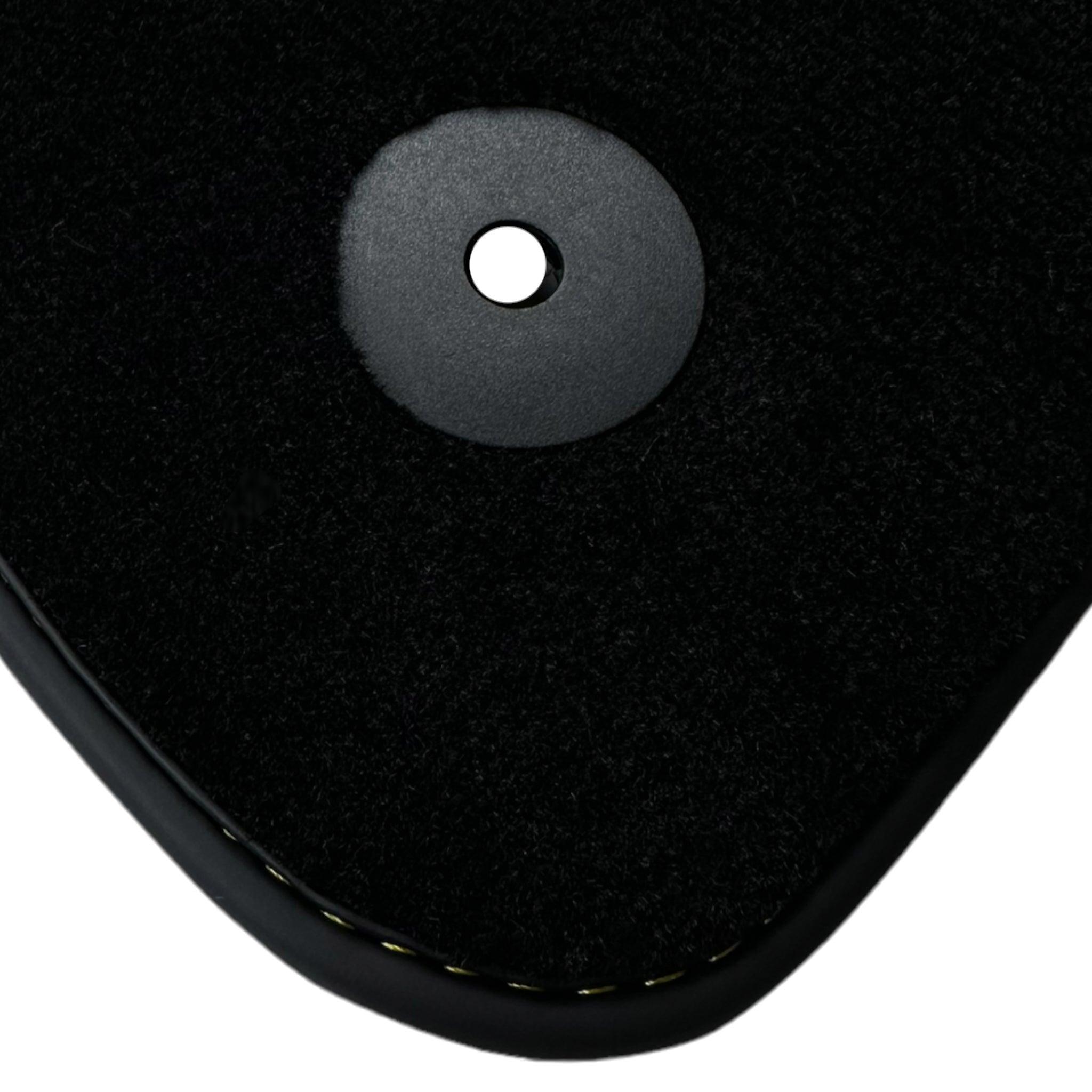 Black Floor Mats for Audi A6 - C4 Sedan (1994-1997) | Fighter Jet Edition - AutoWin