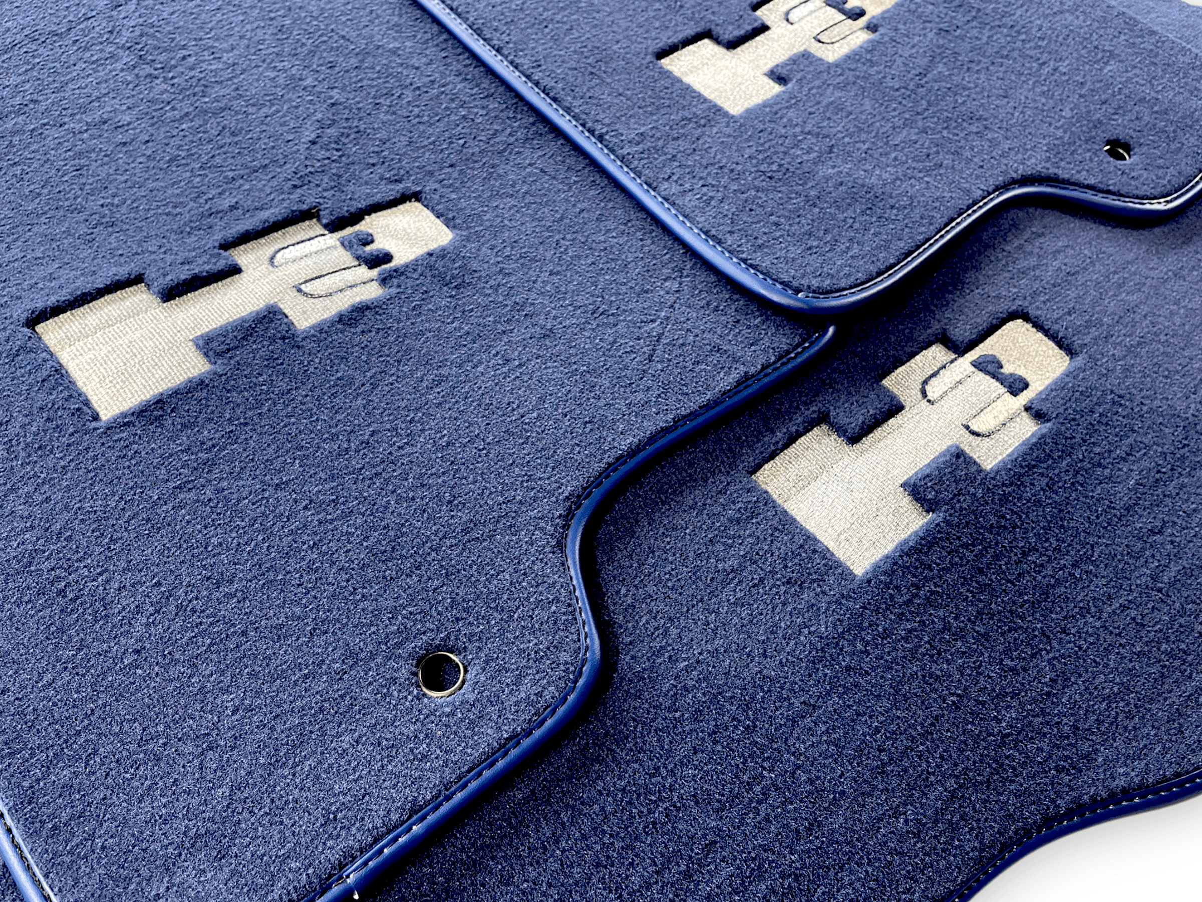 Floor Mats For Hummer H3 2005-2010 Tailored Dark Blue Color Carpets - AutoWin