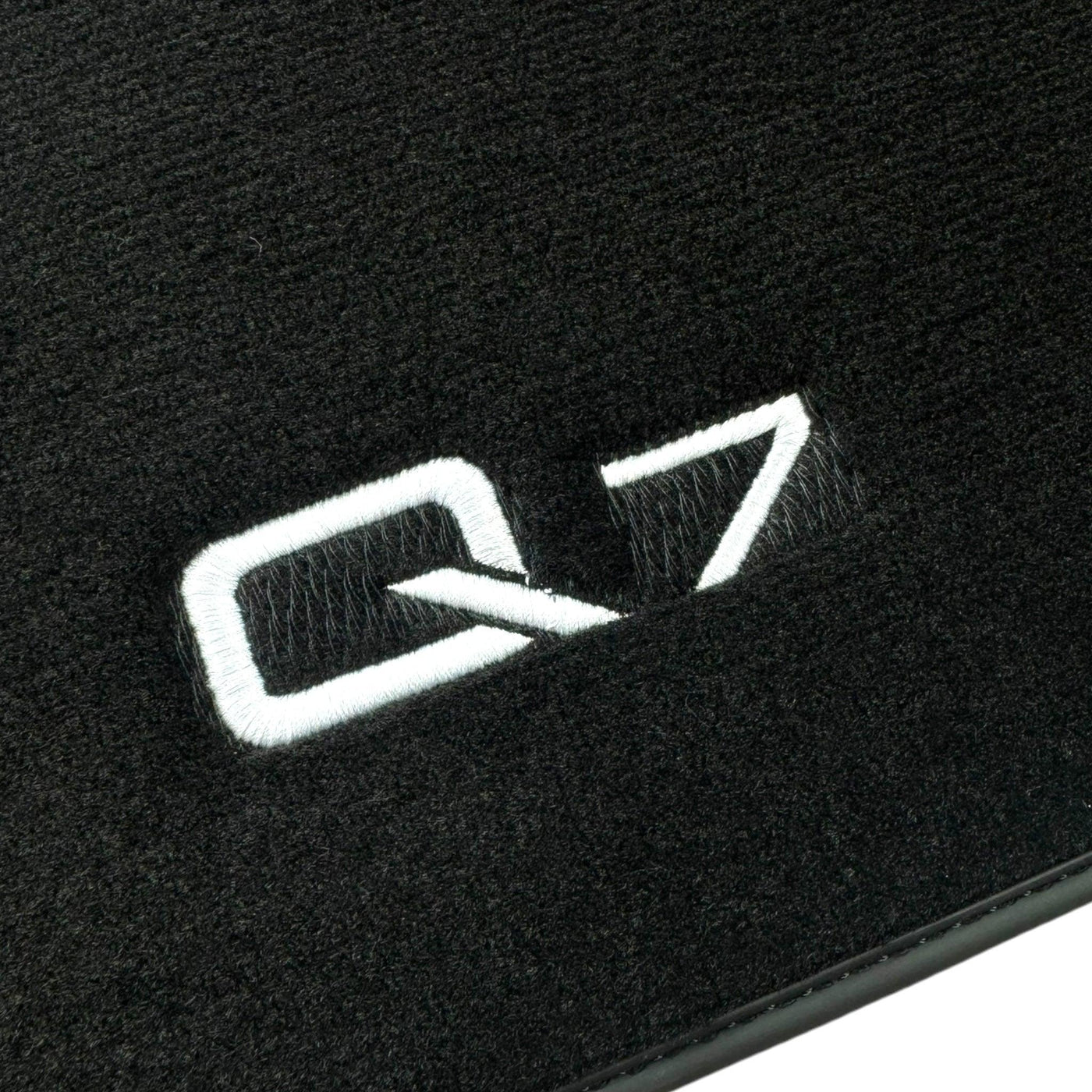 Black Floor Mats for Audi Q7 4M (2015-2019) - AutoWin