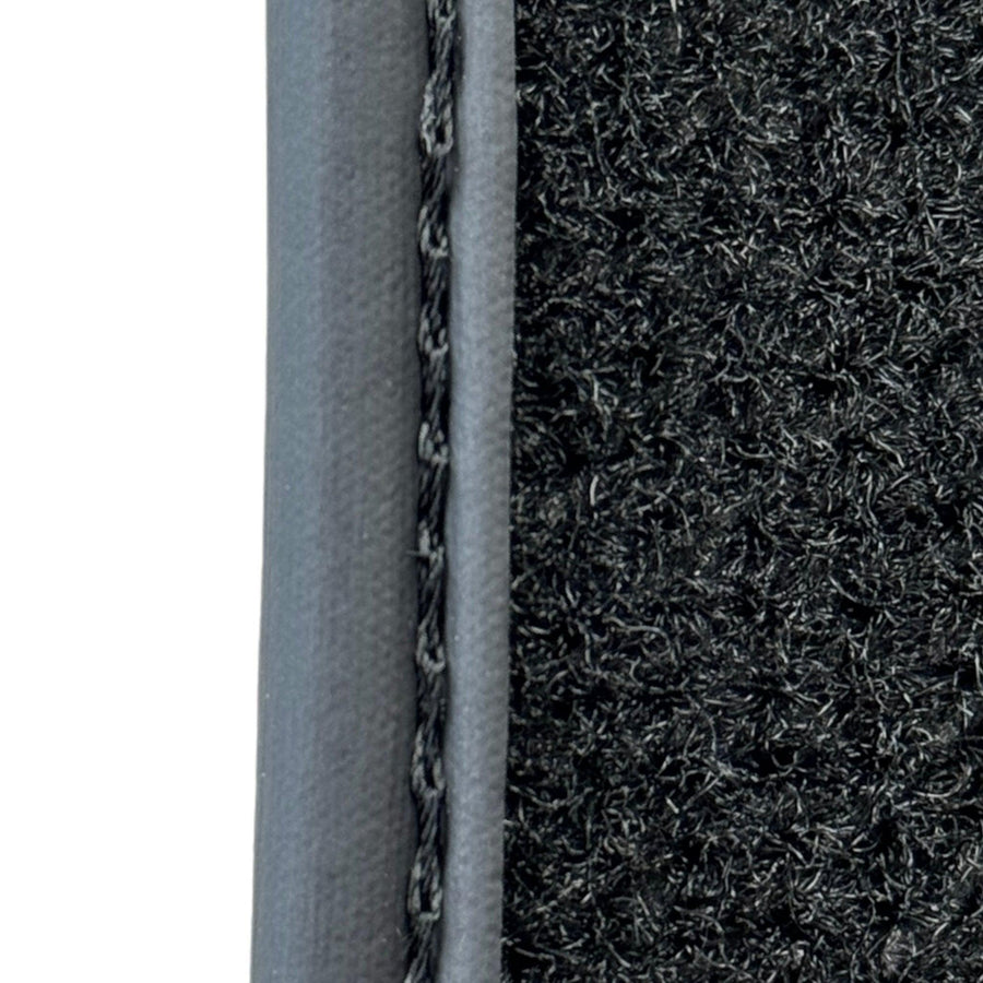 Black Floor Mats for Audi Q2 (2016-2020) - AutoWin