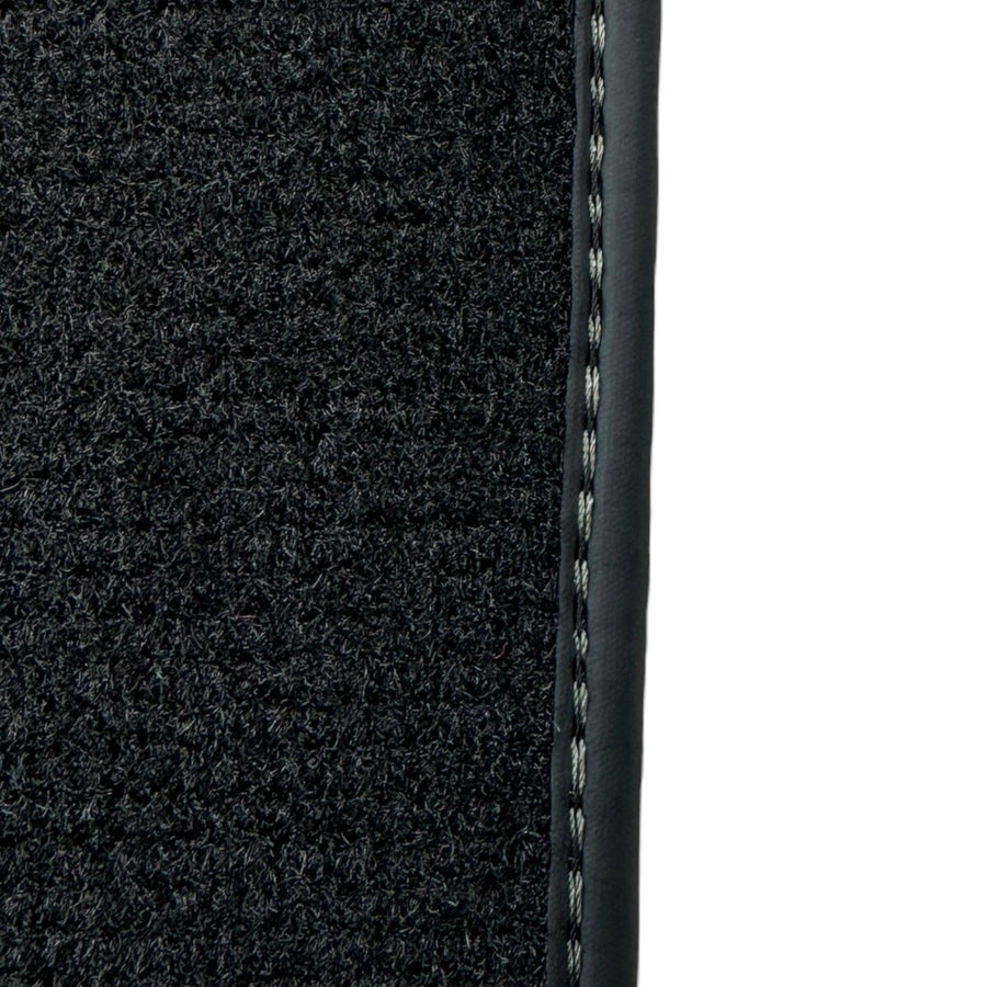 Green Leather Floor Mats for Rolls-Royce Phantom VIII (2017-2024) - AutoWin