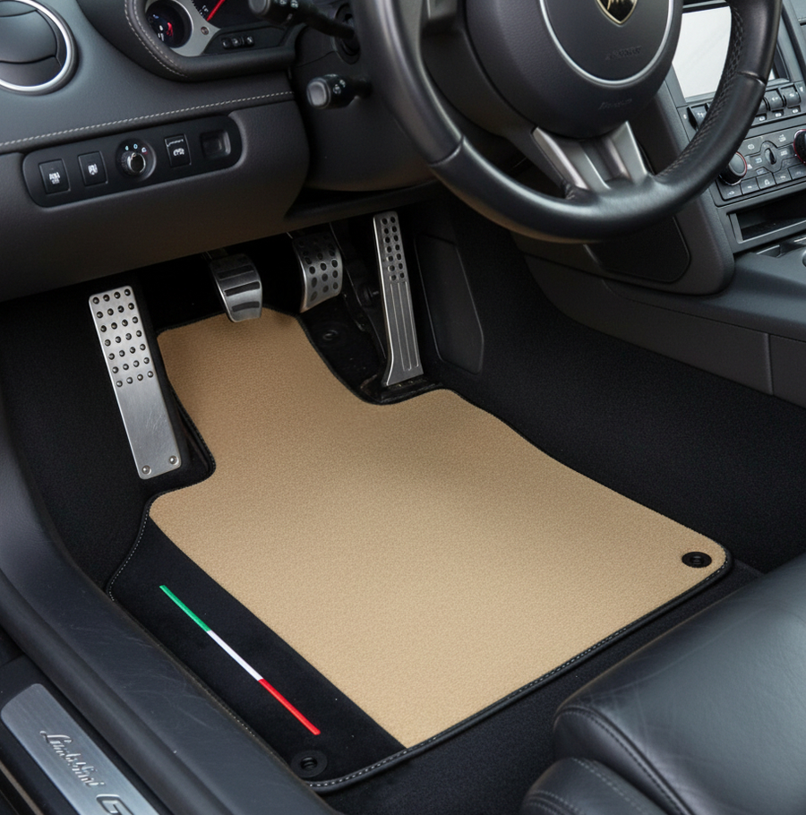 Tappetini per auto beige su misura per Lamborghini Gallardo con pelle Alcantara