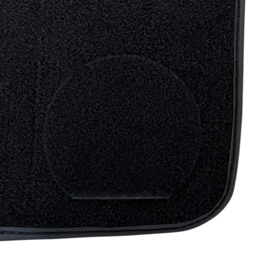 Black Floor Mats for BMW Gran Tourer F46 (2015-2022) 7 Seats | Green Leather Borders