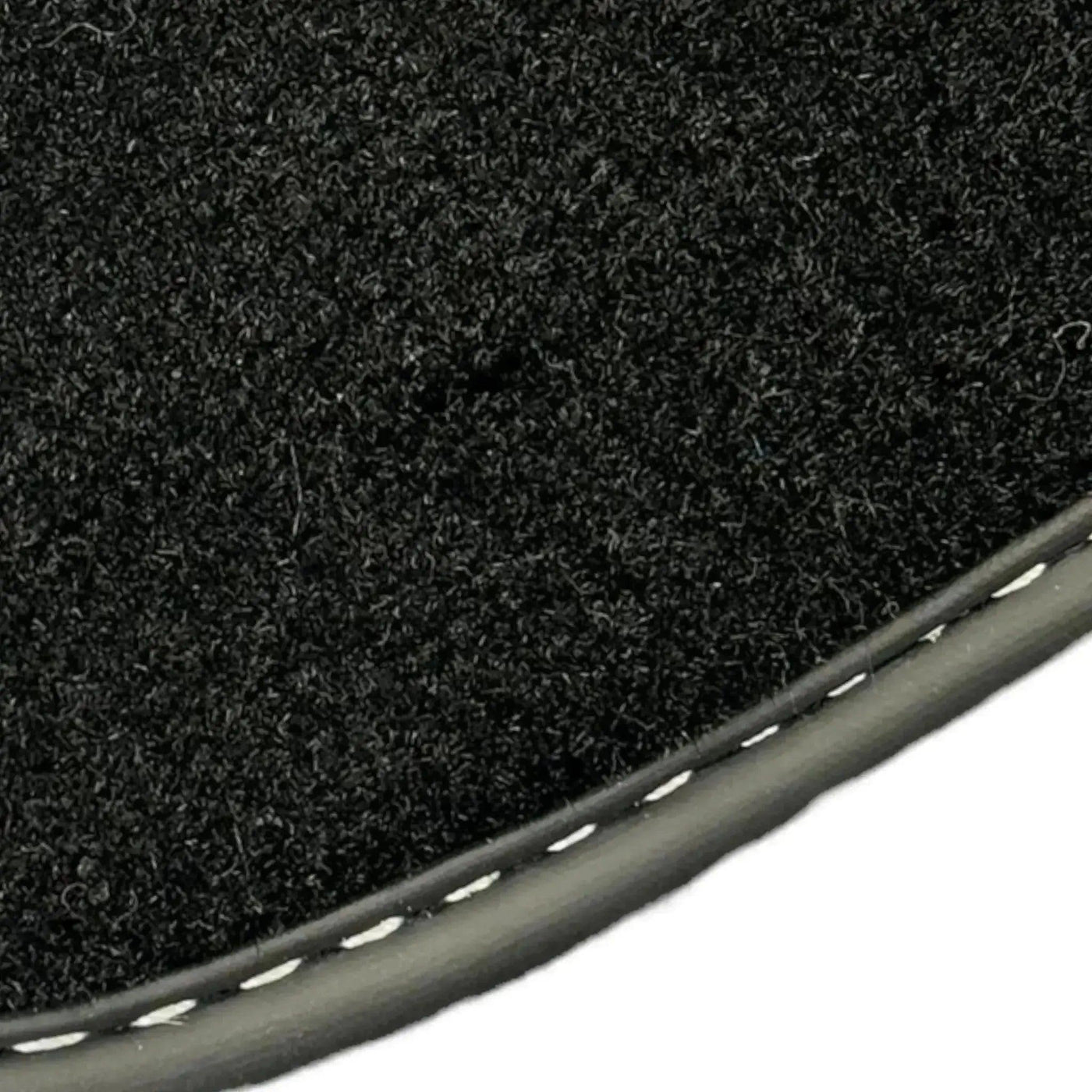 Black Floor Mats for Toyota Mirai (2016-2021) - AutoWin