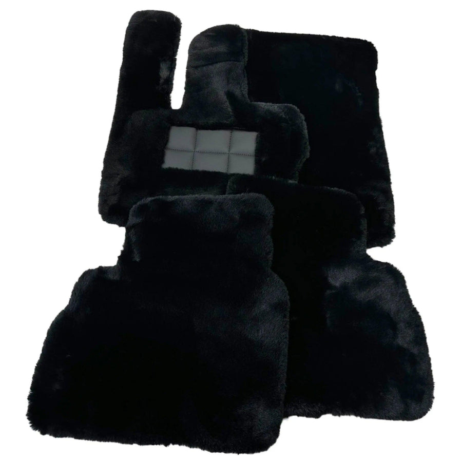 Black Sheepskin Floor Mats For Mercedes Benz A-Class W176 (2012-2018) | ER56 Design - AutoWin