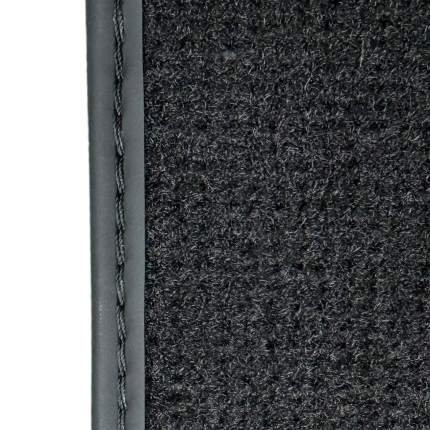 Black Floor Mats for Audi Q5 8R Hybrid (2008-2017) - AutoWin