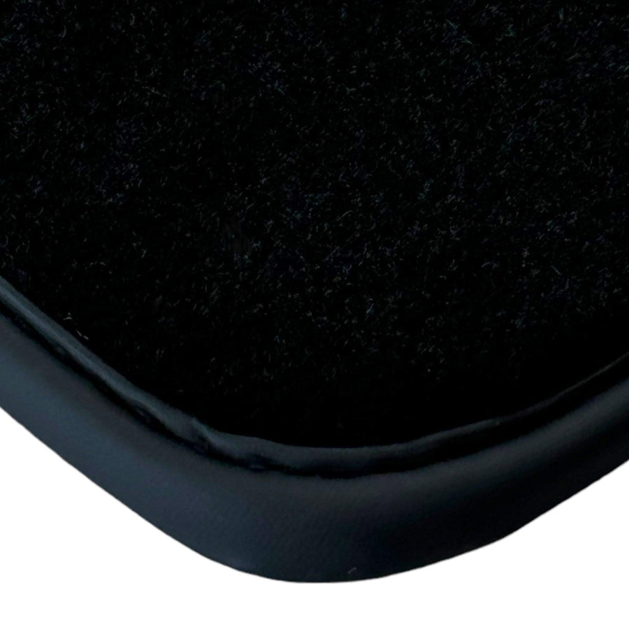 Black Floor Mats for Mercedes-Benz G-Class W463 2-Door Cabriolet (2008-2018) - AutoWin