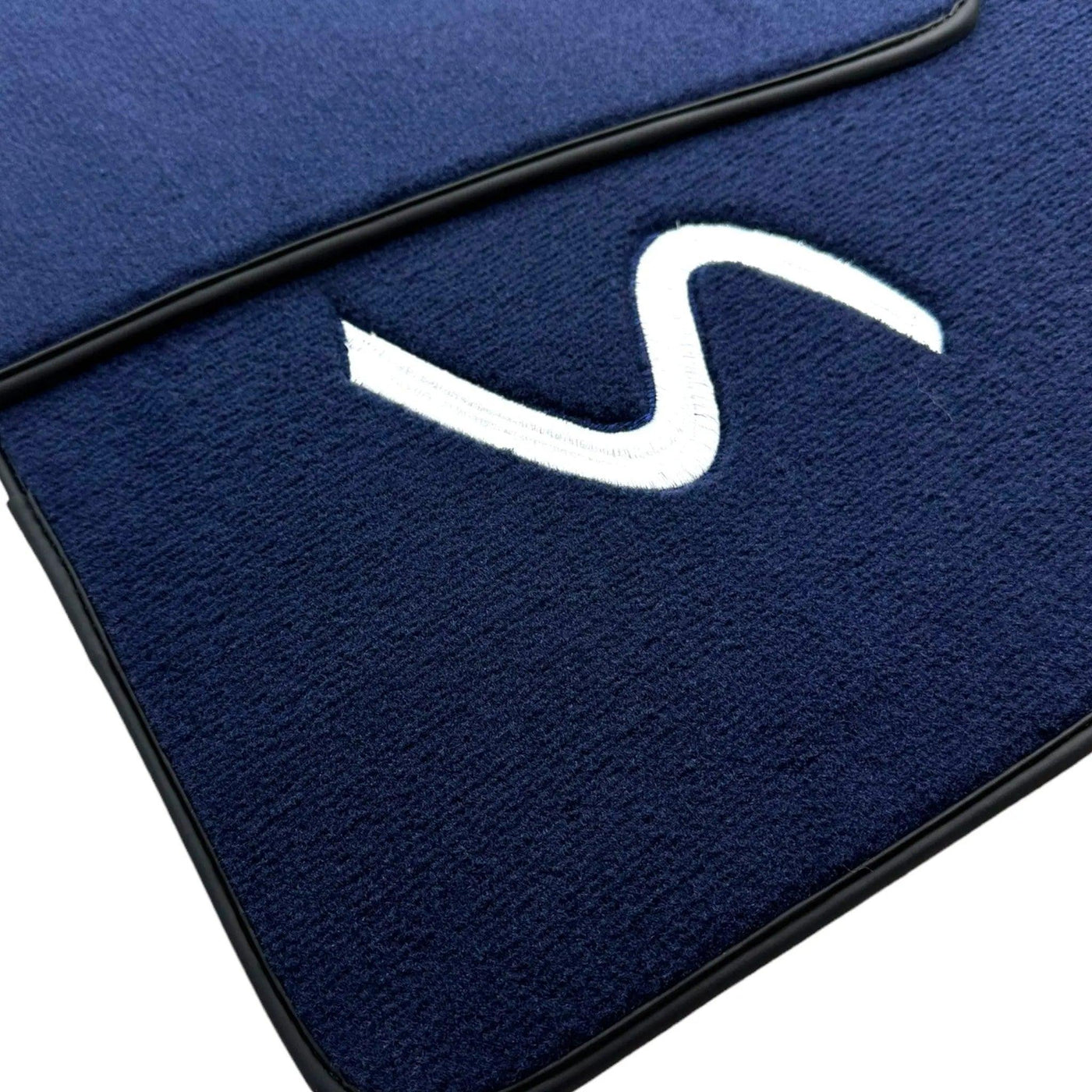 Dark Blue Floor Mats for Mini Clubman F54 (2019-2023) - AutoWin