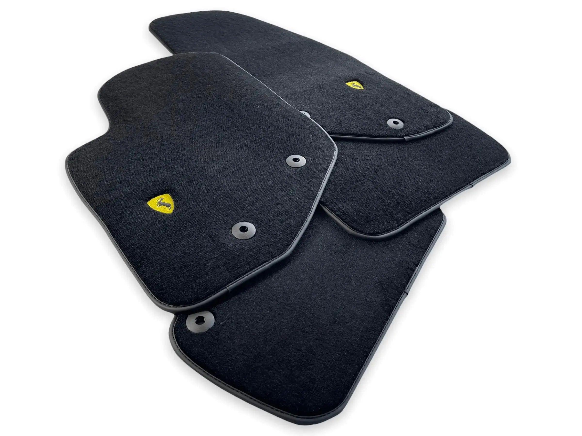 Floor Mats For Volvo XC70 (1997-2000) V70 CX - AutoWin