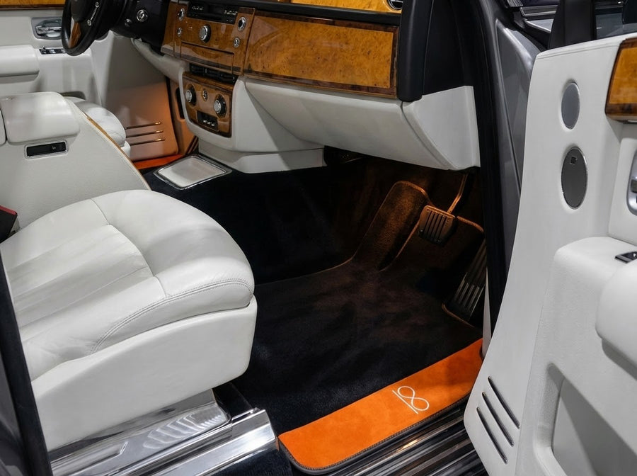Alfombrillas de coche negras para Rolls Royce Black Badge Phantom con Alcantara naranja