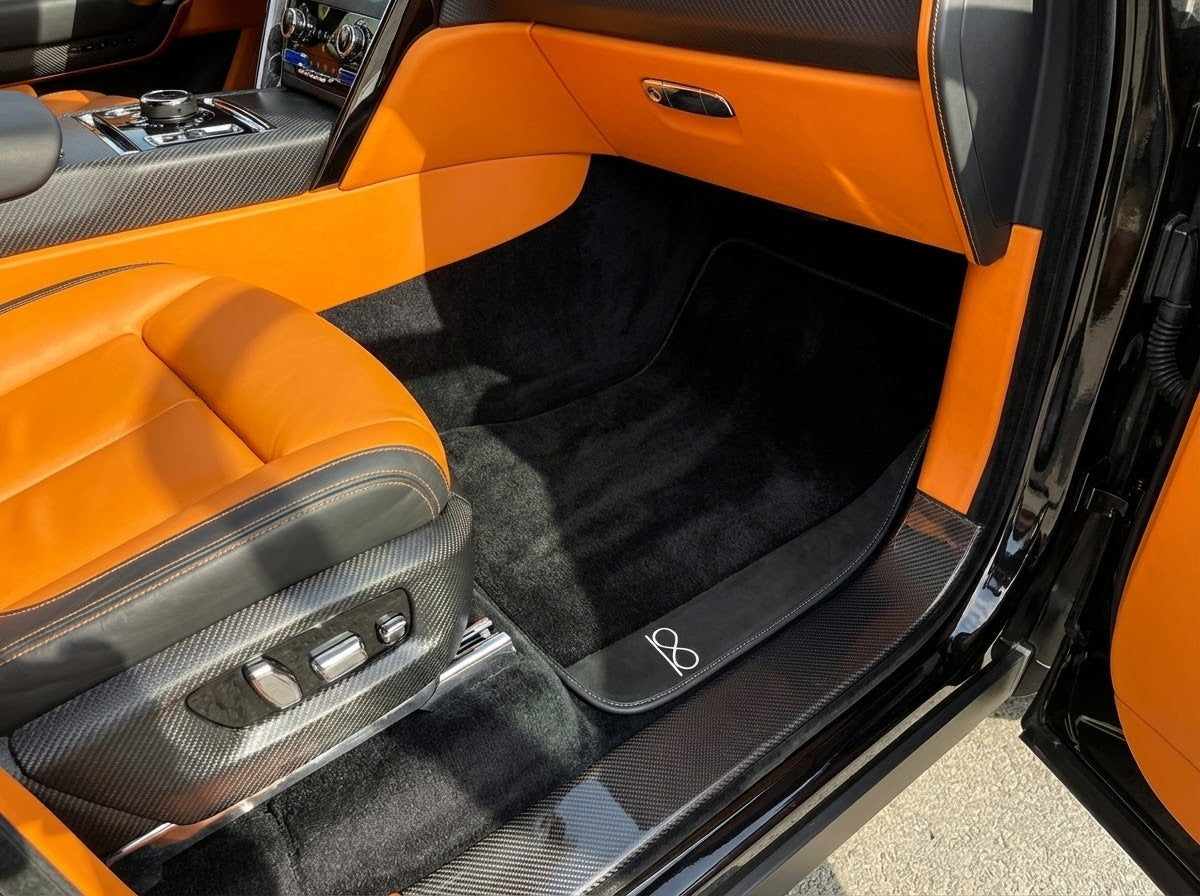 Black Floor Mats for Rolls Royce Cullinan (2018-2025) with White Leather - AutoWin