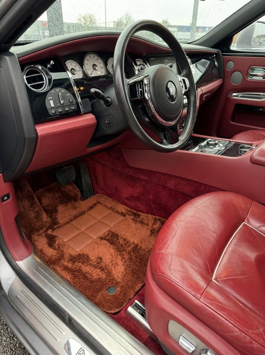 Tappetini in pelliccia di pecora marrone per Rolls Royce Ghost Series I (2010–2020) Marca Er56 Design