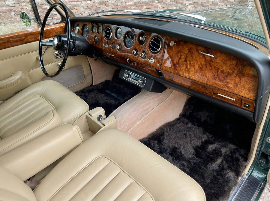 Tapis de voiture en peau de mouton pour Rolls Royce Shadow 1965-1977 Marque Er56 Design