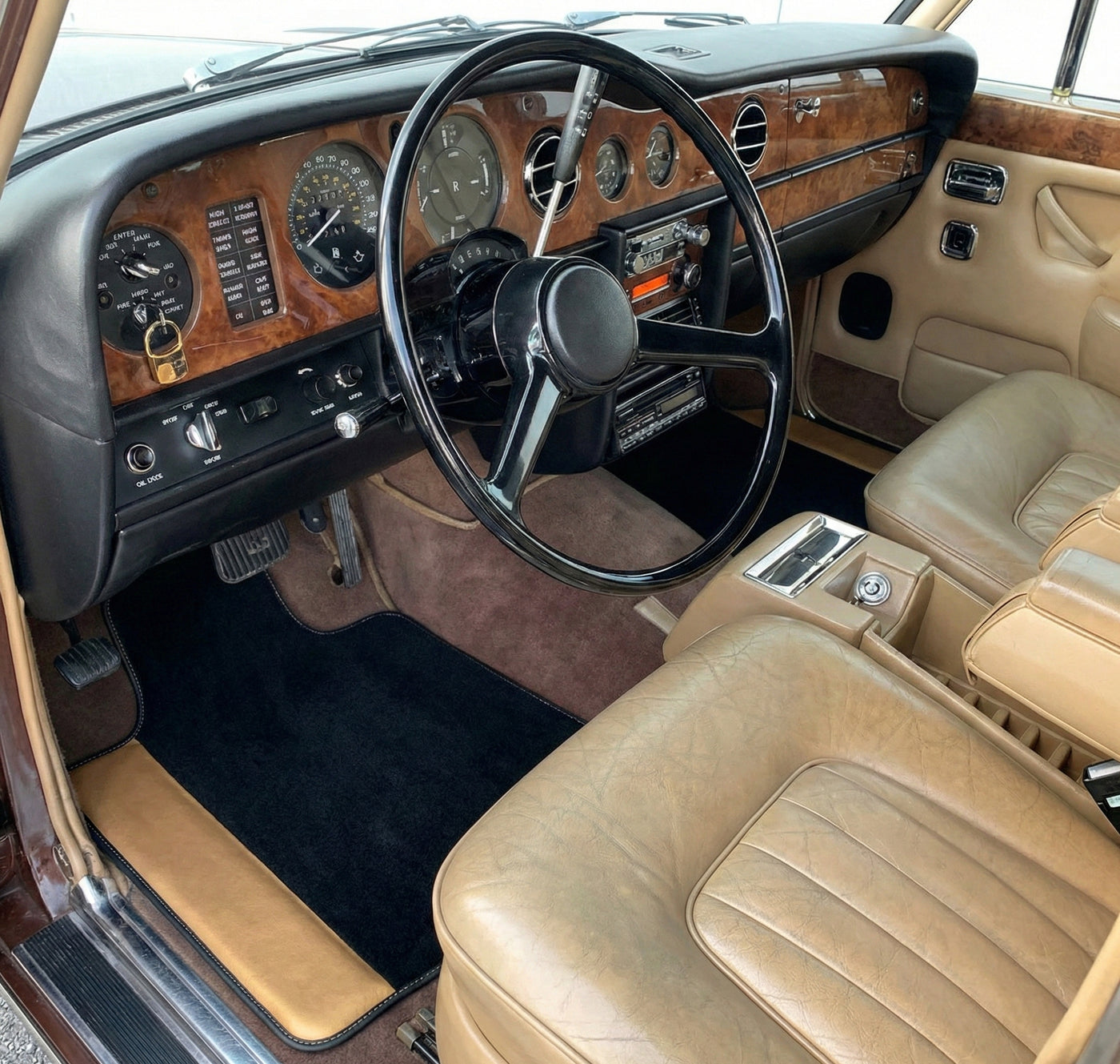 Tapis de voiture noirs pour Rolls Royce Shadow (1965-1977)