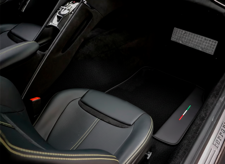 Alfombrillas de coche negras para Ferrari GTC4 Lusso