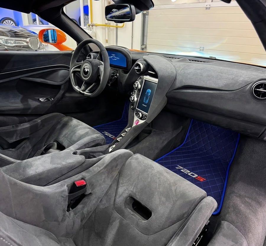 Dunkelblaue Lederfußmatten für McLaren 720S