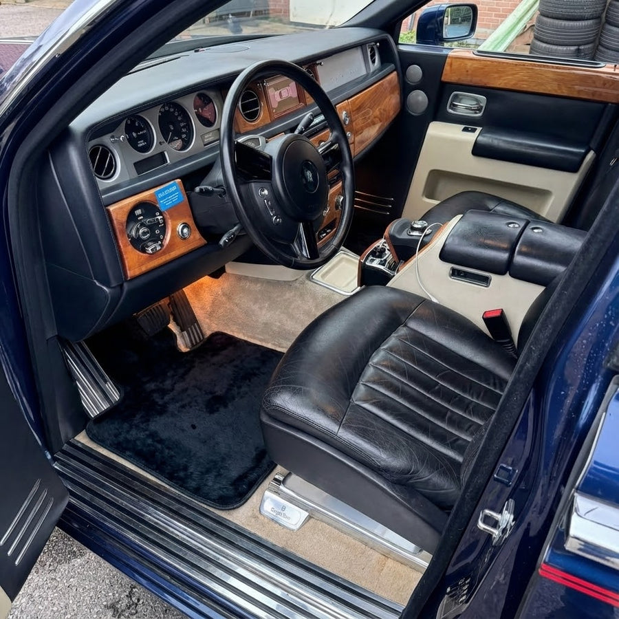 Tappetini in pelle di pecora blu scuro per Rolls-Royce Phantom Sedan (2003-2016)
