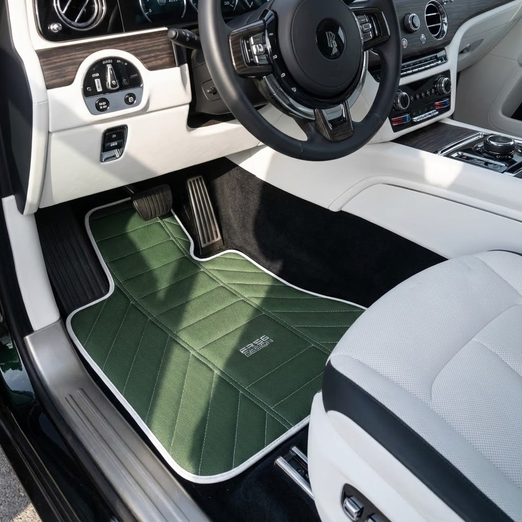 Tappetini in pelle verde per Rolls-Royce Spectre (2023-2024) Design ER56