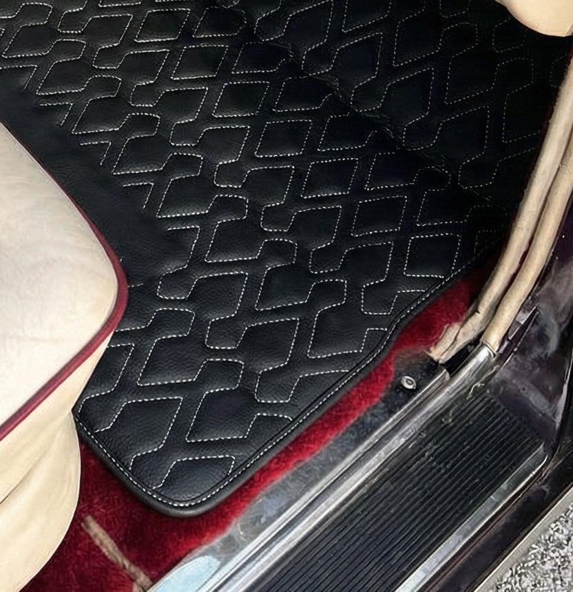 Alfombrillas de coche de cuero negro a medida para