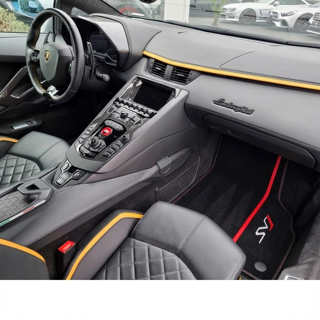 Tapis de sol bleus pour Lamborghini Aventador avec cuir Alcantara