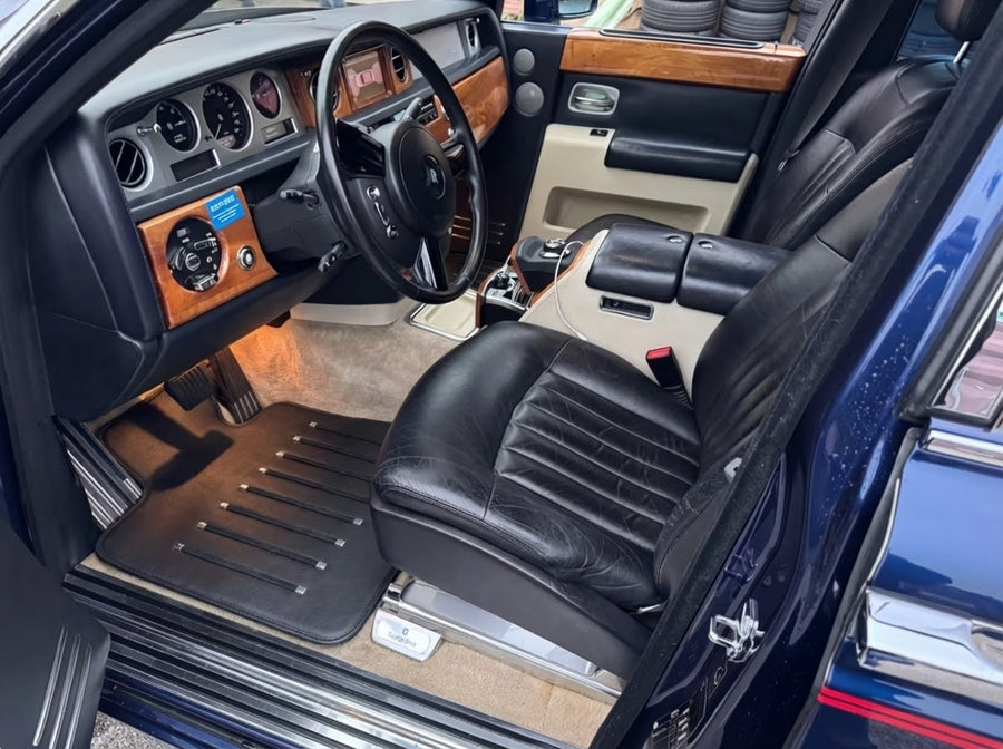 Leder-Fußmatten für Rolls Royce Black Badge Phantom Drophead Coupe 2007–2016, Schwarz