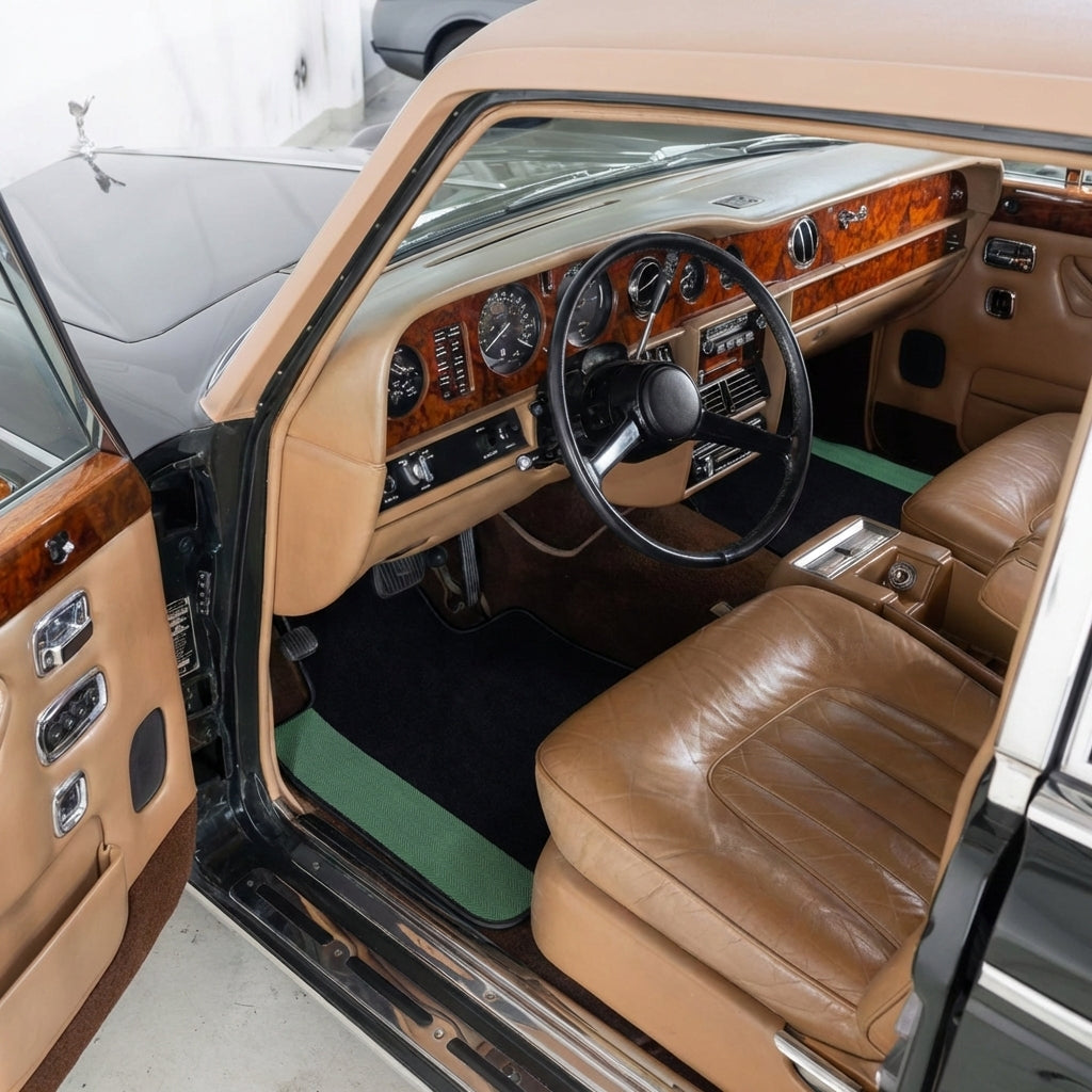 Alfombrillas de piel de oveja roja para Rolls Royce Wraith 2013–2023 Diseño Er56 - AutoWin.EU